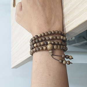 Vòng tay trầm hương tràng 108 hạt Tốc SƠN MỘC HƯƠNG tặng 1 mốc khóa SMH