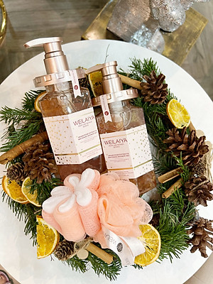 Sữa tắm trắng da cánh hoa hồng Damask Weilaiya Grand Rose Extracts Whitening Shower Gel 450ml