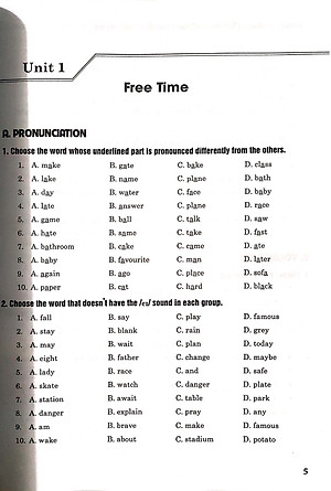 Sách Bài Tập Trắc Nghiệm Tiếng Anh 7 ( Bám Sát SGK Cánh Diều I - LEARN SMART WORLD - Có Đáp Án)