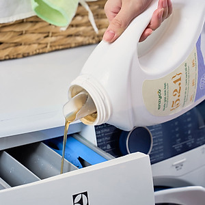 Combo nước rửa bát 465ml và nước giặt sinh học 2L ENZYCO - Chiết xuất Bồ hòn và Enzyme Dứa