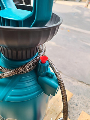 BÌNH XỊT 5L TOTAL THSPP30502 - HÀNG CHÍNH HÃNG