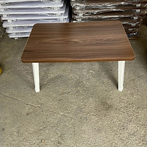 Bàn học gấp gọn mặt gỗ chân nhựa - giao màu ngẫu nhiên