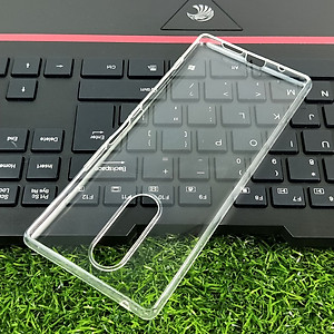 Ốp lưng silicon dẻo trong suốt mỏng 0.6mm cho Sony Xperia 1, Xperia 5, 1 Mark 2/3/4/5, 5 Mark 2/3/4/5, XZ1/2/3... hiệu Ultra Thin độ trong tuyệt đối chống trầy xước - Hàng nhập khẩu
