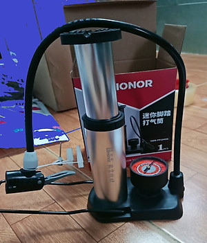 Bơm hơi mini dùng chân cho xe máy, xe đạp, xe hơi đa năng - Henrysa