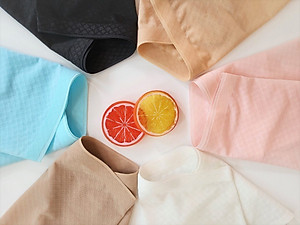 Quần lót nữ cạp cao biết thở  Vicci QV.210 công nghệ Microfiber không đường may, siêu mỏng nhẹ, tàng hình không viền, mặc nhẹ như không, thông hơi thoáng khí, kháng khuẩn khử mùi