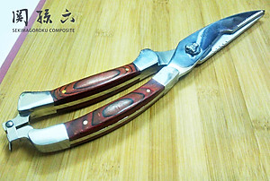 Kéo Cắt Xương Gà Vịt SeKi Nhật Bản, Cán 100% Gỗ Tự Nhiên chống trơn trược, Kéo cắt xương gà vịt chuyên nghiệp. Thép dày có lò xo bật nhảy giúp không mỏi tay