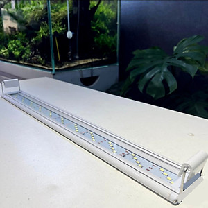 Đèn LED máng bể cá 20-90cm XML Ánh Sáng Trắng cao cấp