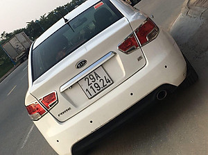 Bộ Ốp Viền Đèn Pha Hậu Cho Kia Forte