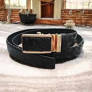 Thắt lưng da cá sấu có gù rất đẹp. DA CÁ SẤU THẬT 100%. Kích thước chuẩn 3.5x120cm phù hợp với cả quần tây và quần jean