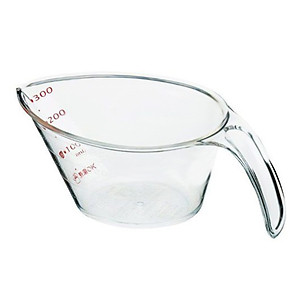 Ly Nhựa Đong Nước Inomata 1113 Nhật Bản