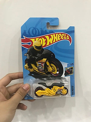 Đồ Chơi Xe HotWheels cơ bản C4982 - Giao hàng ngẫu nhiên