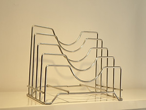 Kệ Để Vung Nồi Và Thớt Đa Năng 4 Ngăn inox