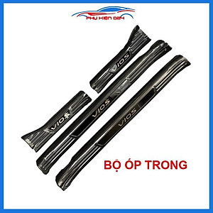 Bộ nẹp bước chân trong ngoài vân Cacbon xe Vios 2019-2020 chống trầy làm đẹp ô tô
