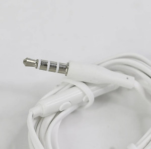 Tai nghe Galaxy S7 loại xịn, cổng tai nghe jack 3.5mm thông dụng dùng chung cho tất cả máy tính, điện thoại có jack 3.5mm - Hàng nhập khẩu