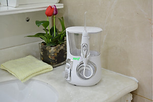 Máy tăm nước Maxvi FC162/165 bộ 7 vòi dành cho cả gia đình