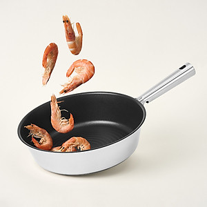 Chảo SUIT STS LocknLock  - hệ thống khóa dầu - Thép không gỉ - Thiết kế móc treo - Dùng bếp từ - Màu tự nhiên