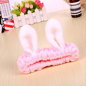 Băng Đô Rửa Mặt Tai Thỏ Xinh Xắn (màu ngẫu nhiên)