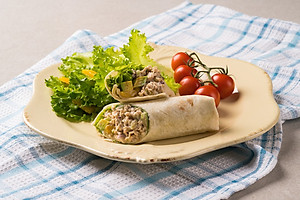 [Chay] Cá Ngừ Chay Xắt Lát Ngâm Dầu Cay 180g - Nhập Khẩu Từ Philippines