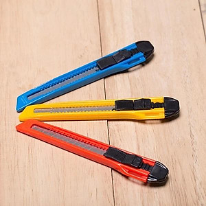 Dao Rọc Giấy FO-KN01B 9mm