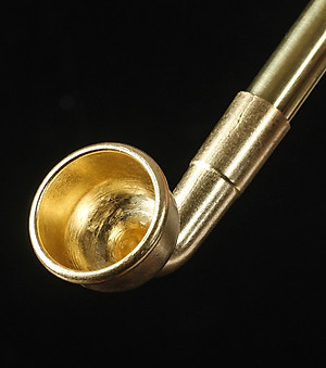 Tẩu thuốc dài hợp kim đồng Trung Hoa, kéo dài ra được đến 40 cm ( không kèm theo dây và túi vải)