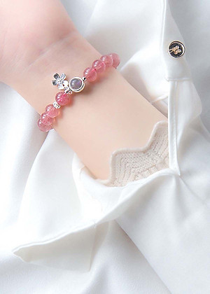 Vòng tay đá thạch anh dâu charm hoa 5 cánh mệnh hỏa, thổ - Ngọc Quý Gemstones
