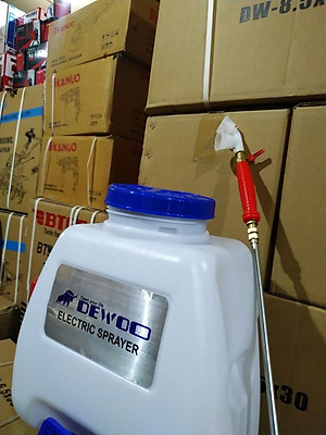 MÁY PHUN THUỐC - BÌNH PHUN THUỐC DEWOO 20L CHẠY ĐIỆN 12V DW-20M - HÀNG CHÍNH HÃNG