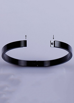 Vòng tay Titan trơn VT190 6mm - Màu đen