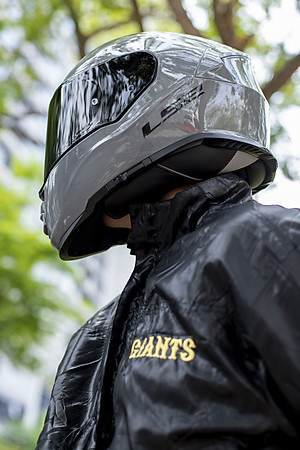 Mũ Bảo Hiểm Fullface Hai Kính LS2 FF800 Storm II ECE22.06