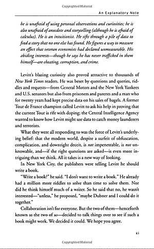 Sách Freakonomics : A Rogue Economist Explores the Hidden Side of Everything (Revised Edition Includes New Material)