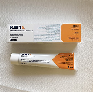 KEM ĐÁNH RĂNG KIN B5 LÀM SẠCH MẢNG BÁM VÀ PHỤC HỒI NƯỚU RĂNG 125ML