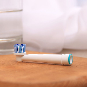 Cho máy Oral B Braun Cross Action EB50A, Bộ 4 đầu bàn chải đánh răng điện đánh tan mảng bám Minh House