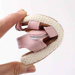 Dép - Sandal tập đi cho bé gái 6 - 18 tháng gắn hoa xinh xắn SG17