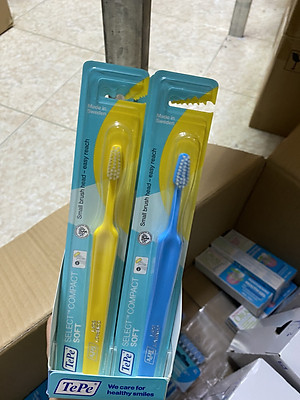 Bàn chải đánh răng cho bé TEPE Select Compact – mềm, đầu nhỏ, bảo vệ răng nướu tối ưu (Vỉ) - Nhập Khẩu Thuỵ Điển