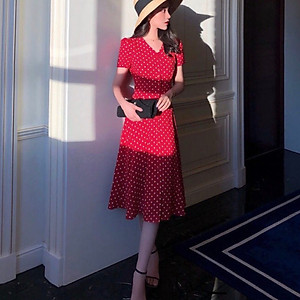 Đầm xòe họa tiết chấm bi đẹp