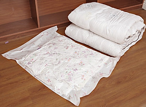 Bộ 8 túi hút chân không tặng kèm bơm hút chân không đựng quần áo, chăn màn, ga gối gọn gàng D Danido