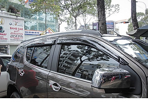 Bộ vè che mưa chỉ mạ Crom cao cấp dành cho xe Chevrolet Trailblazer