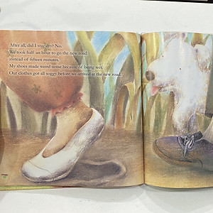 Sách Misty Morning Walk With Mother - Cùng Mẹ Đi Trong Sương Sớm