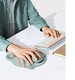 Miếng lót chuột kê tay chất liệu cao su (không xốp) Ugreen 25244 (xám) /25245 (Đen)- Hàng chính hãng