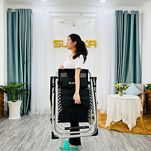 Ghế xếp thư giãn cao cấp SUMIKA 179 - Khóa bằng kim loại, vải lưới Textilene thoáng khí, tải trọng 300kg, có khay đựng ly, dụng cụ tiện lợi, khung ghế bằng thép không gỉ, đế chống trượt