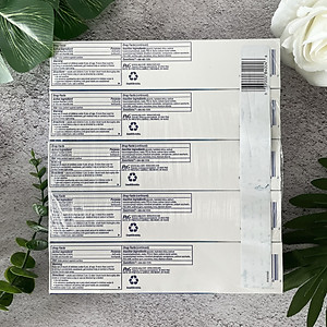 Kem đánh răng Crest 3D Advanced Triple Whitening 158g (Mỹ)