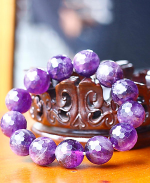 Vòng thạch anh tím hạt đa giác size 16mm mệnh hỏa. thổ - Ngọc Quý Gemstones