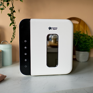Máy tiệt trùng bằng tia UV và sấy khô Tommee Tippee