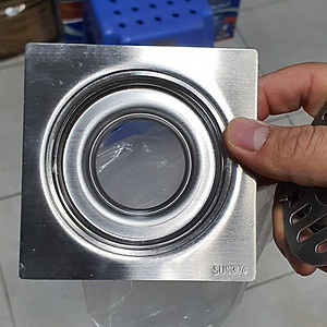 Đế phễu ga thoát sàn Inox có lỗ cắm cổ nối thoát nước máy giặt lắp cut chia thoát nước máy giặt