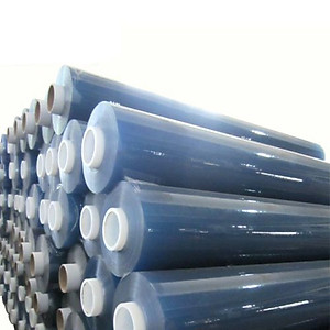 Tấm kính nhựa cứng trong suốt làm vách ngăn, mặt nạ, nón mũ