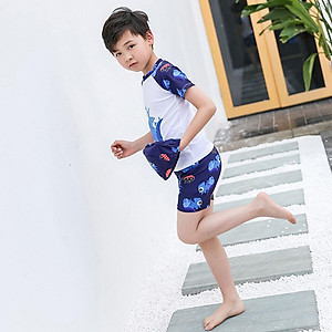 Bộ Đồ Bơi Khủng Long Dành Cho Bé Trai Cao Từ 85cm - 125cm chất vải Polyeste thân thiện với trẻ em, mau khô, thấm hút mồ hôi tốt, thiết kế thời trang bắt mắt - Tặng kèm nón bơi vải cùng màu