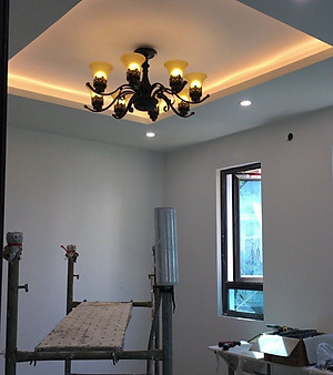 Đèn chùm CELO phong cách cổ điển Bắc Âu (Loại 8 bóng)