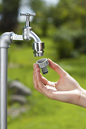 Cút nối vòi ren 3/4" (19 mm) Gardena 18201-50