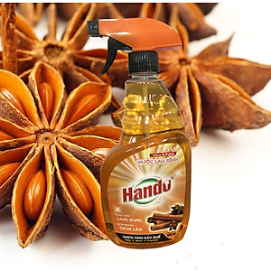 Nước lau kính hương quế 680ml