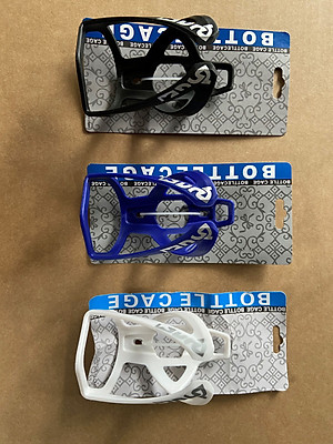 Bình nước xe đạp thể thao cao cấp và gọng bình, dung tích 750ml