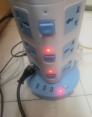 Ổ cắm điện 4 tầng loại XỊN 3 USB sạc điện thoại và 16 lỗ cắm